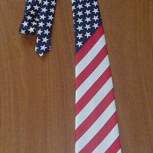 Rene Chagal Stars & Stripes Patriotic American Flag Tie Corporate Casual MINT!